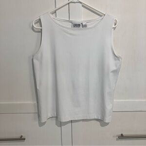 Chico's Classic White Sleeveless Tank Top, L